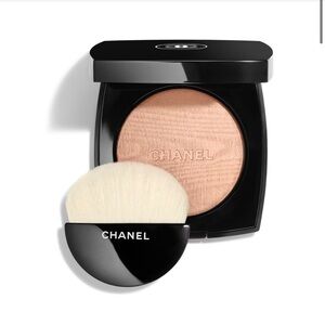 Chanel Highlighting Powder 10 Ivory Gold